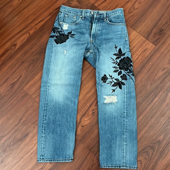 **SOLD** Rag & Bone Marilyn Crop in Ramona Embroidery Size 26 - Picture 12 of 14